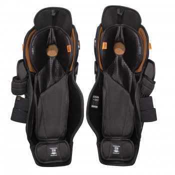 Preview: CCM TACKS XR PRO SHIN GUARDS SR.