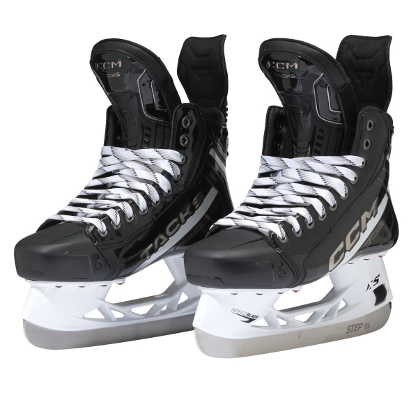 CCM TACKS XR Skate SR